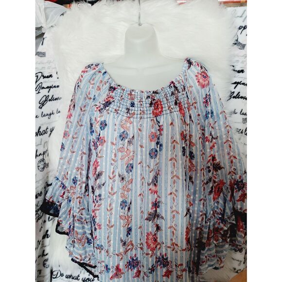 Melissa paige petite large Swiss dot floral off shoulder blouse - Picture 4 of 4